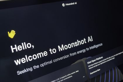 Chinese-AI-model-challenges-US-technology-lead